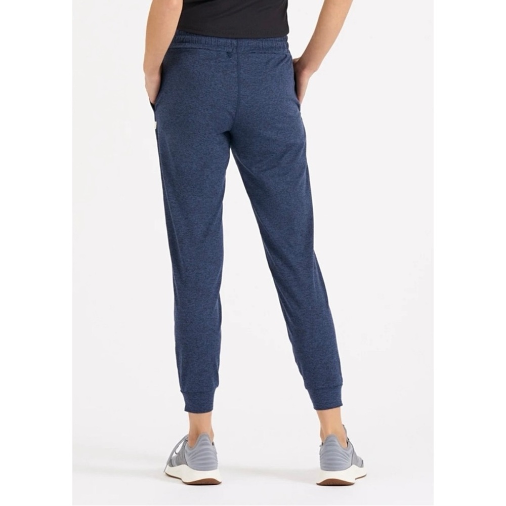 Vuori Women’s Size S Performance Joggers Navy Heather DreamKnit Fabric Comfort - Picture 2 of 6